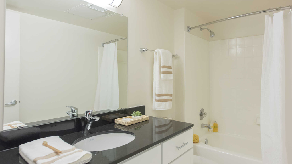 2501 Porter St. Nw - Photo 17