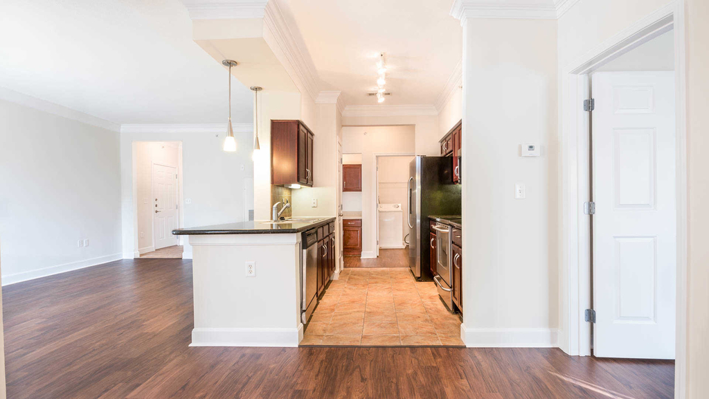 333 Ricciuti Dr. - Photo 6