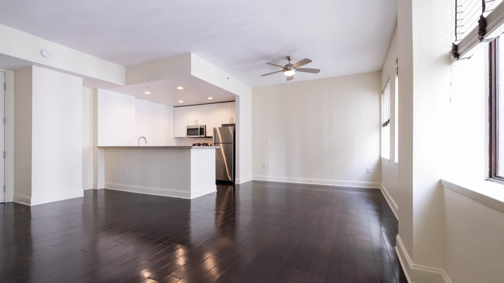 612 S. Flower Street - Photo 13