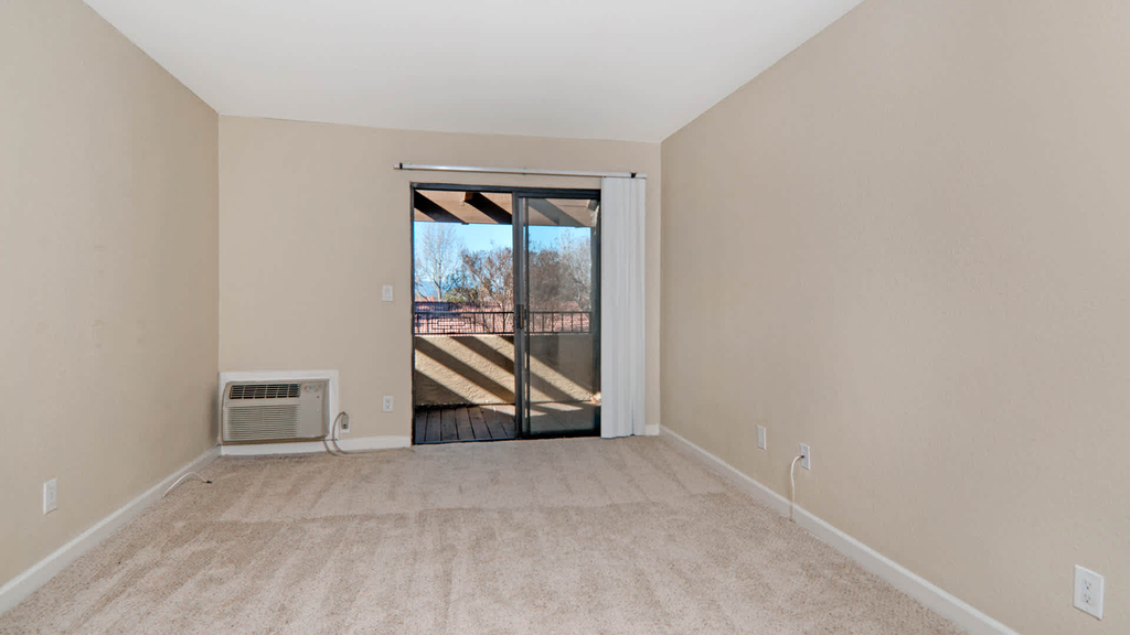5322 Wong Drive - Photo 5