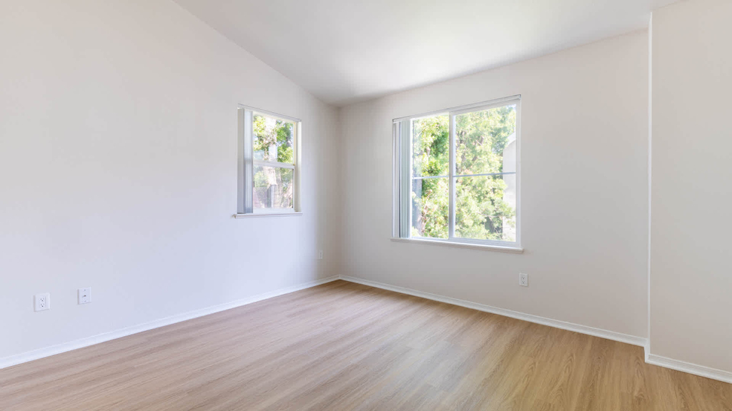 19200 Nordhoff Street - Photo 34