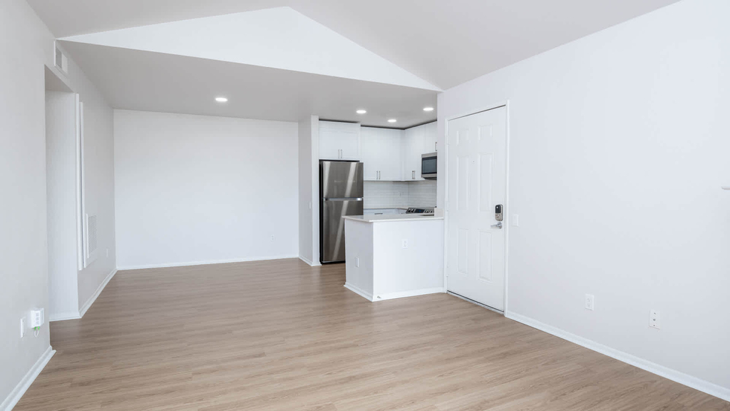11540 Windcrest Lane - Photo 9
