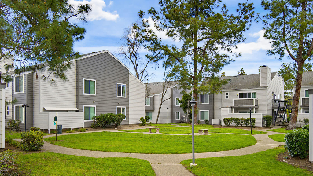 1000 Canyon Village Circle - Photo 2