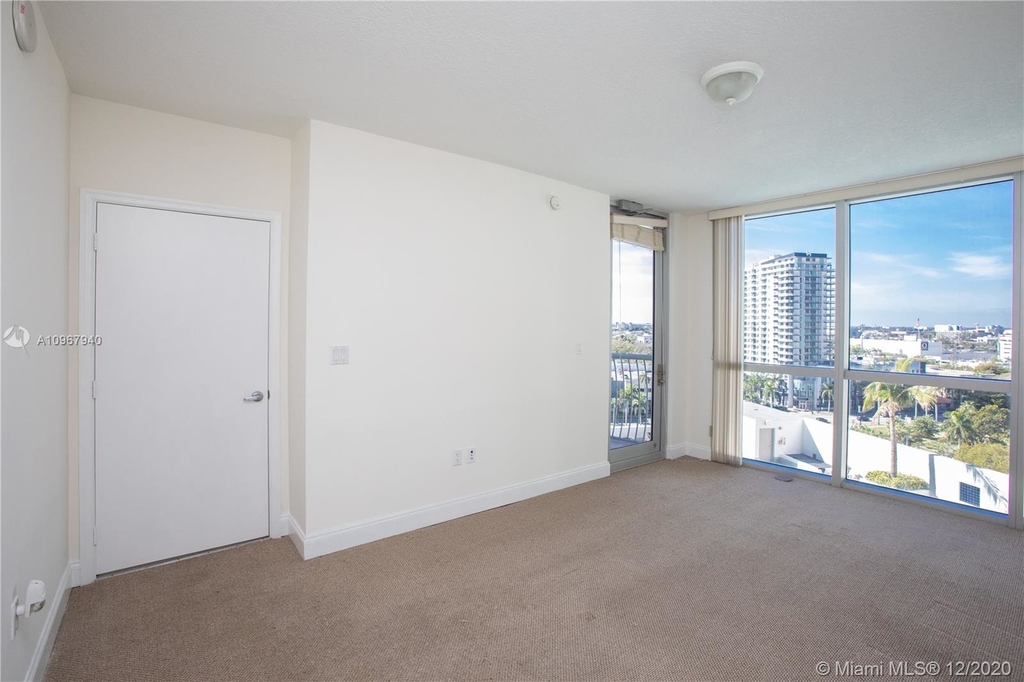 1750 N Bayshore Dr - Photo 21