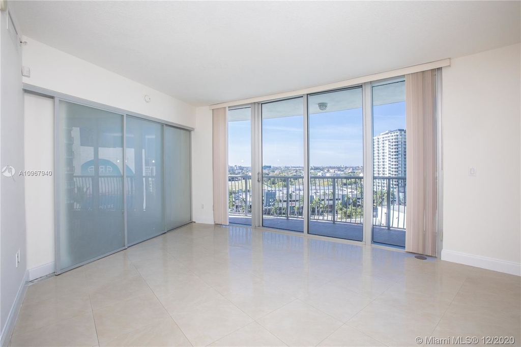 1750 N Bayshore Dr - Photo 25