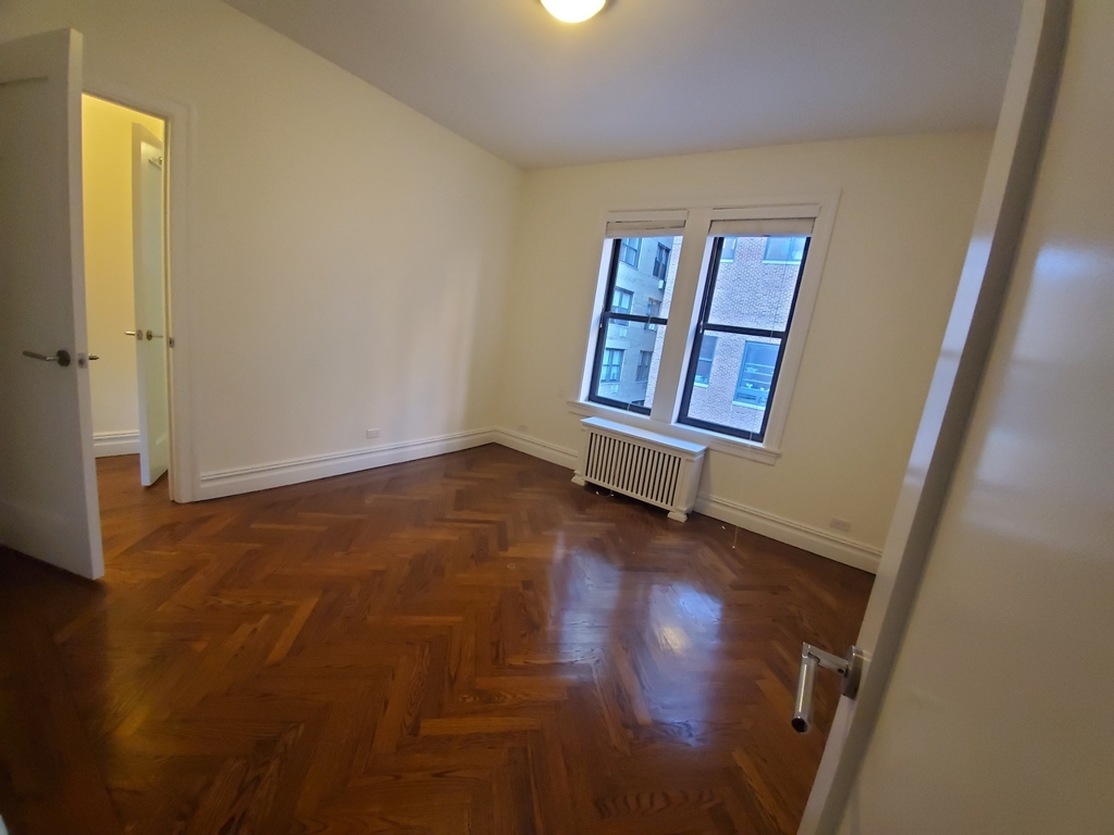 1160 5th Avenue - Photo 1