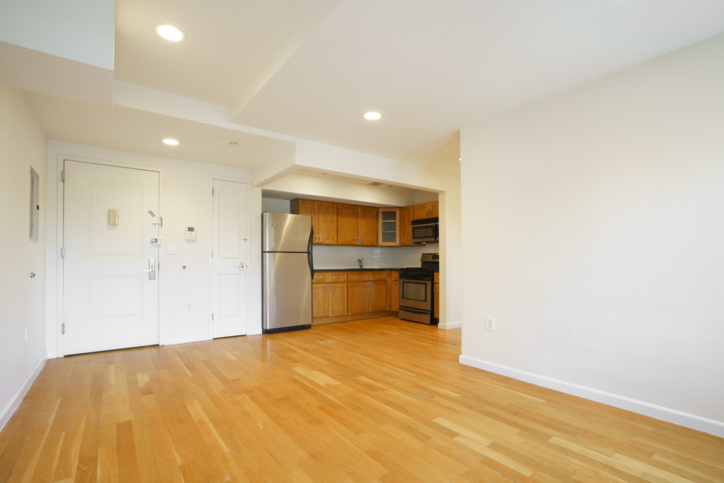 31-10 23rd Street - Photo 2