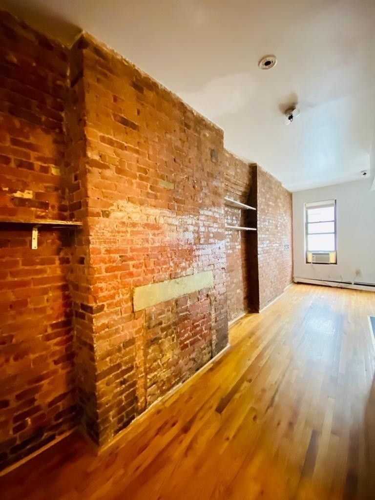 161 Rivington Street - Photo 0