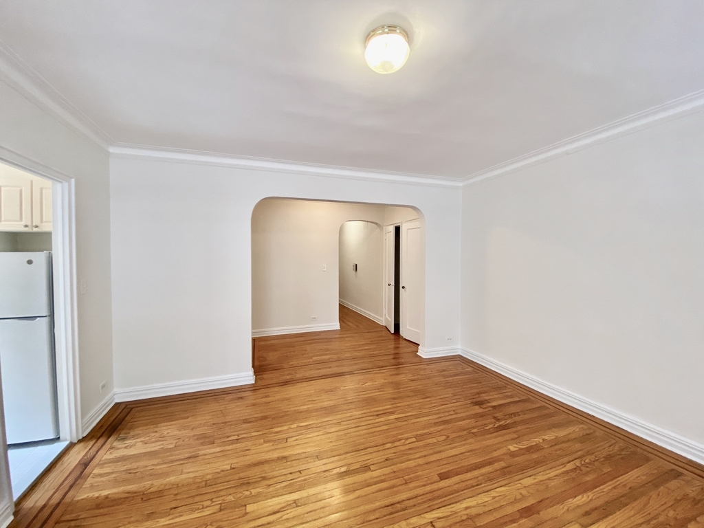 135 West 225th Street - Photo 8