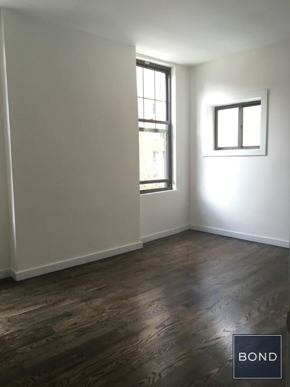 985 Lexington Avenue - Photo 1