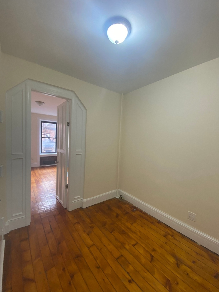 459 West 49th Street - Photo 2