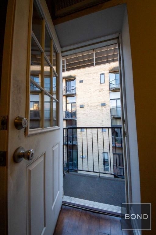 212 East 25th Street - Photo 5