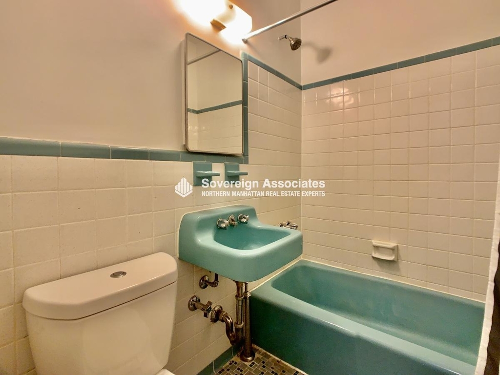 930 Amsterdam Avenue - Photo 9