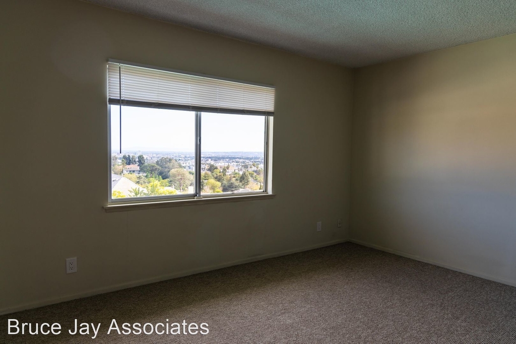 5238 Los Encantos Way - Photo 28