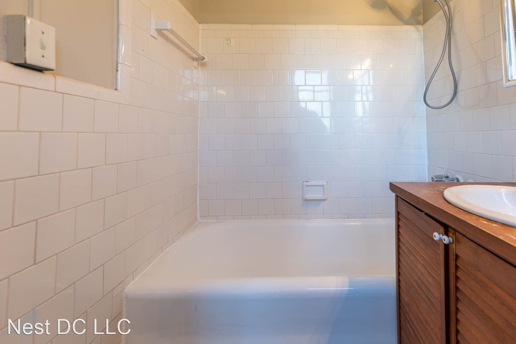 2456 20th St Nw Unit 507 - Photo 19