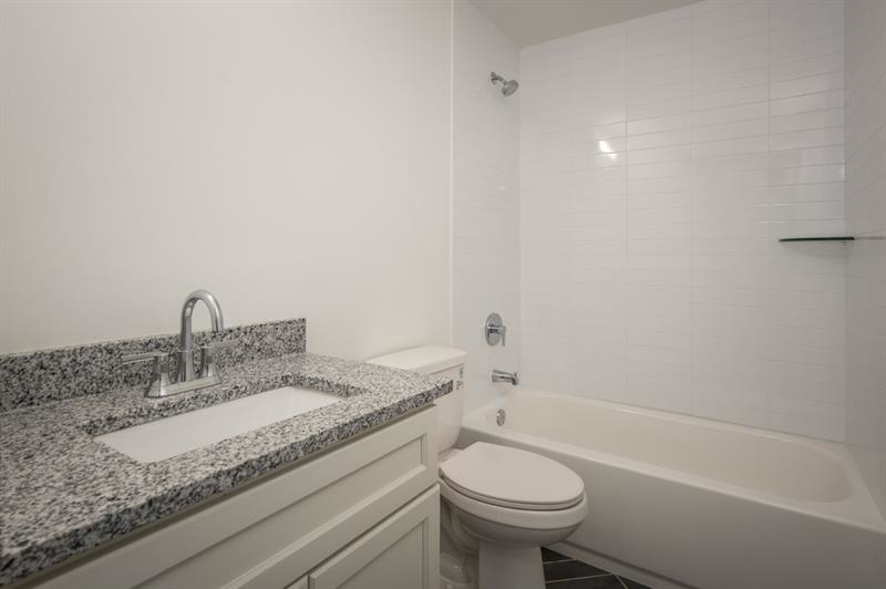 600 Parkway Drive Ne # 8 - Photo 9