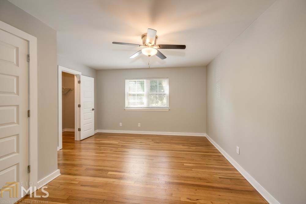 880 Saint Charles Ave - Photo 8