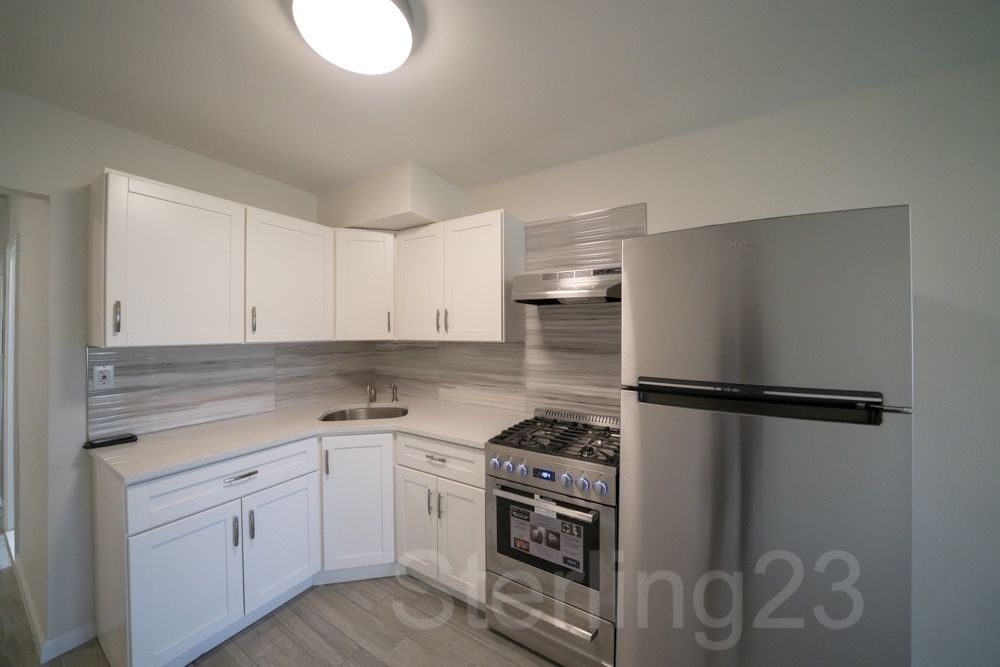 33-10 23rd Street - Photo 1