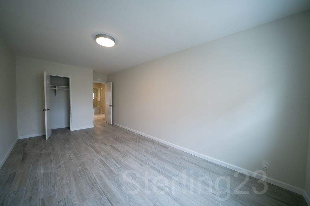 33-10 23rd Street - Photo 5