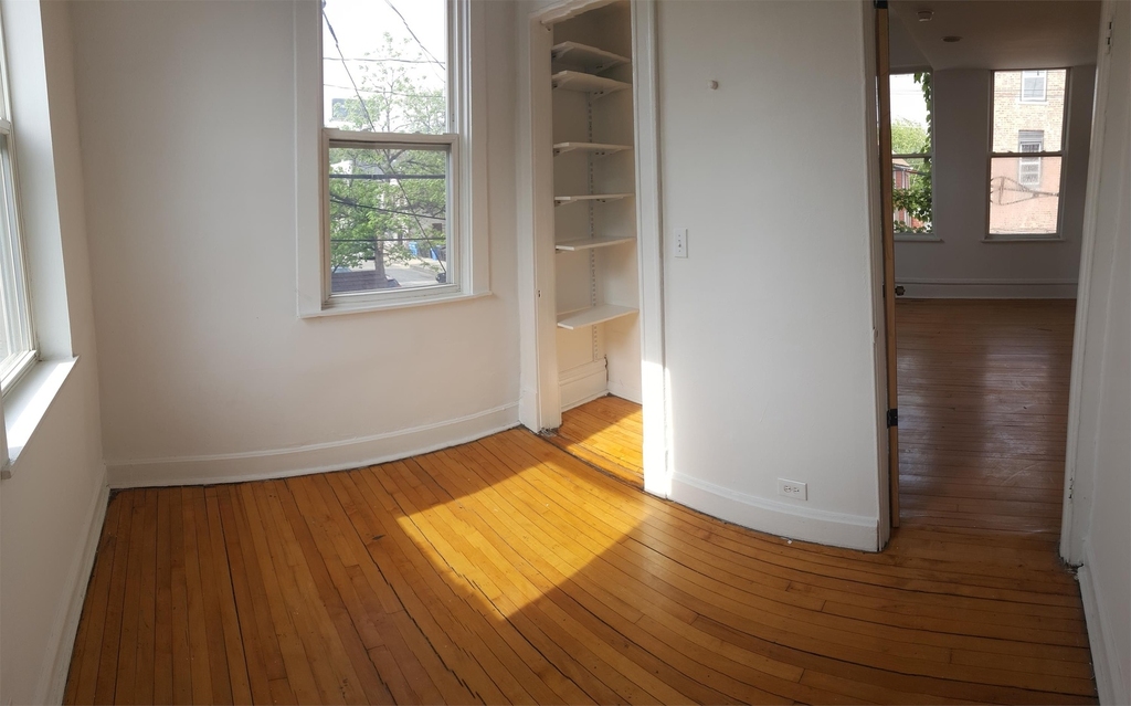 626 West 18 Street - Photo 7