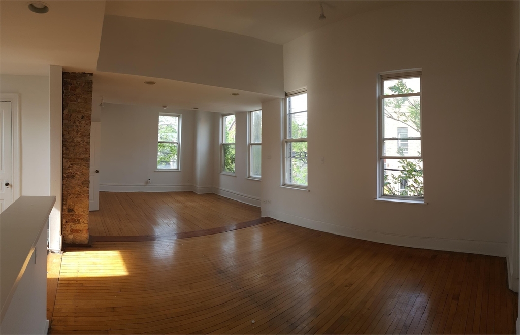 626 West 18 Street - Photo 1