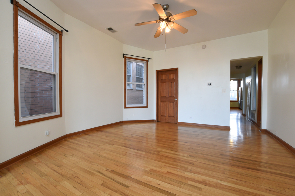 2112 North California Avenue - Photo 8