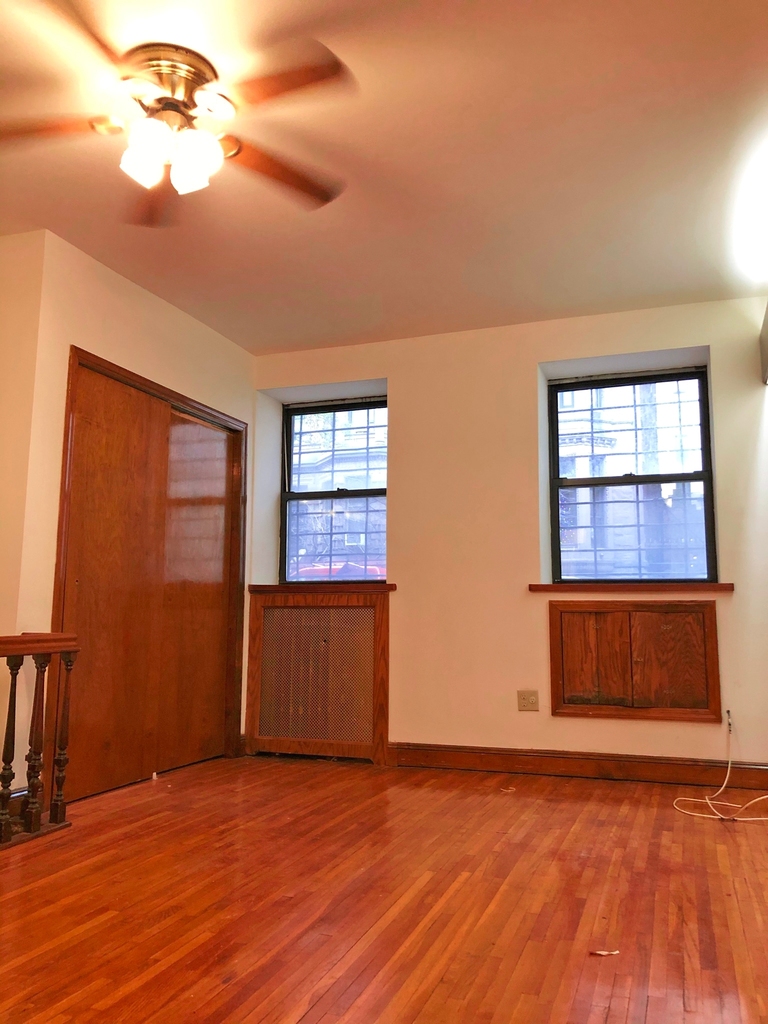 331 West 76th Street - Photo 1