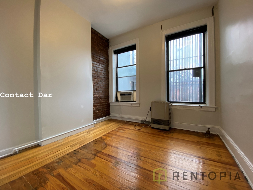 371 South 4th Street - Photo 0