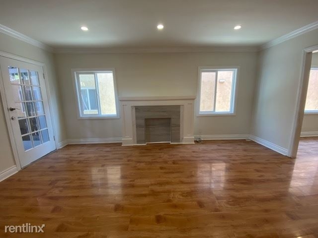5658 Franklin Ave - Photo 3