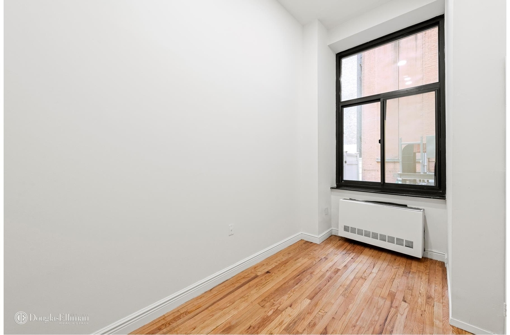 295 Park Avenue South - Photo 4