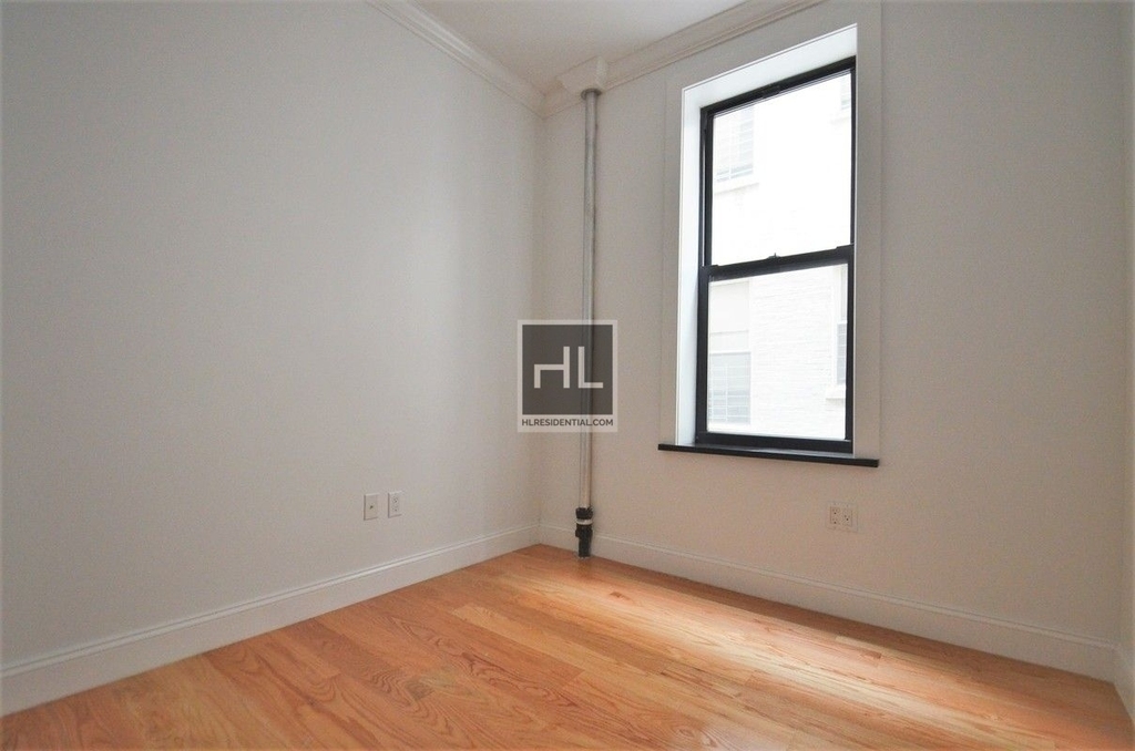 West 148 Street - Photo 5