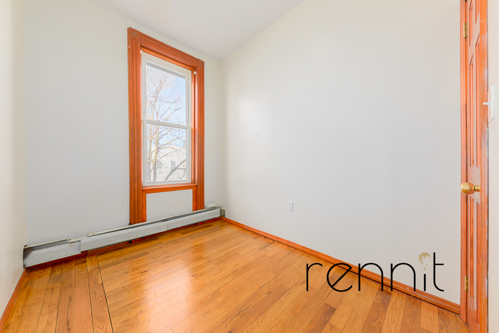 1168 Putnam Avenue - Photo 4