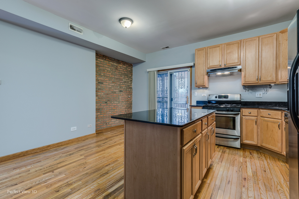 1173 East 61st Street - Photo 2