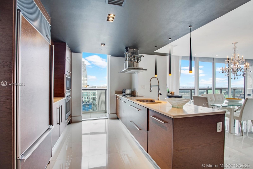 495 Brickell Ave - Photo 4