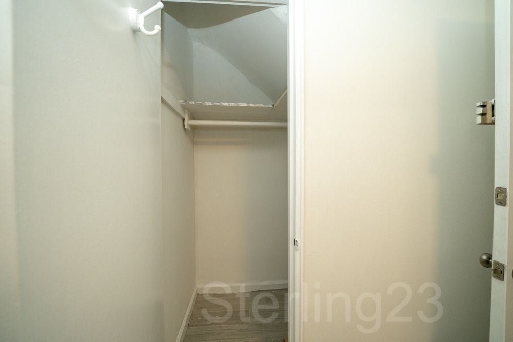 33-10 23rd Street - Photo 12
