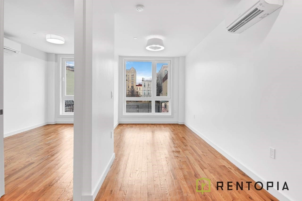 772 Lexington Avenue - Photo 6