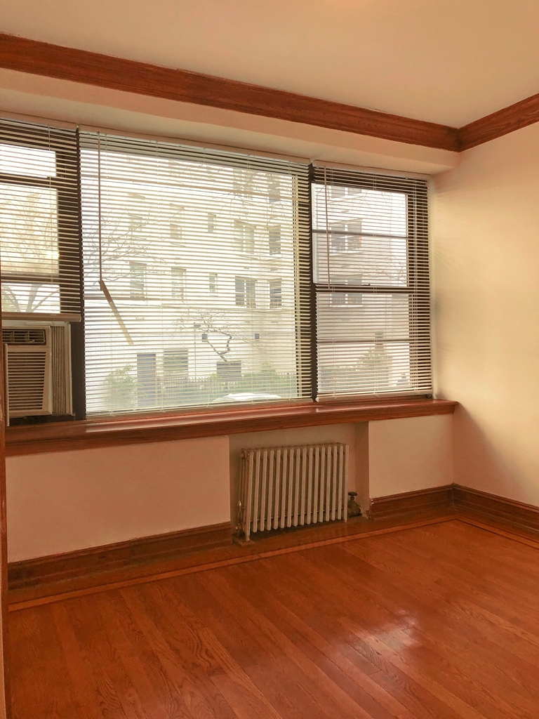 148 West 68th Street - Photo 8