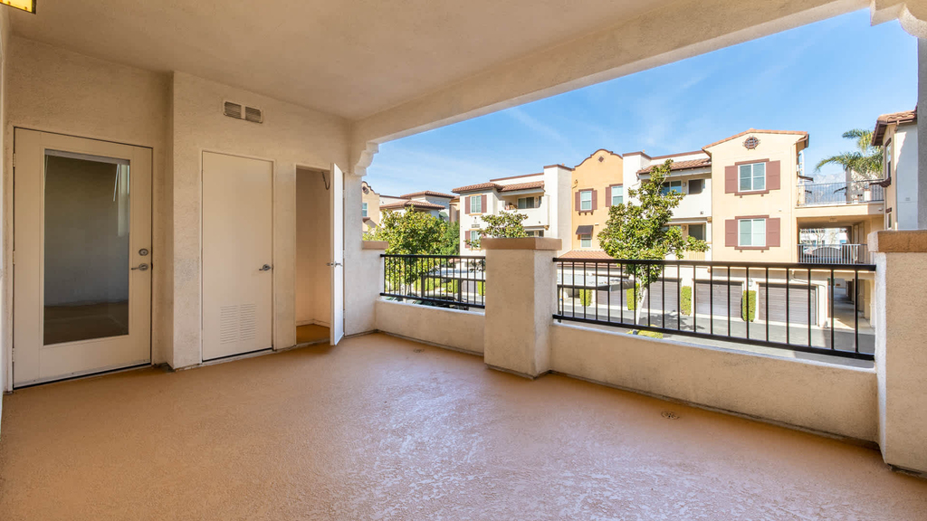 955 N Duesenberg Drive - Photo 8