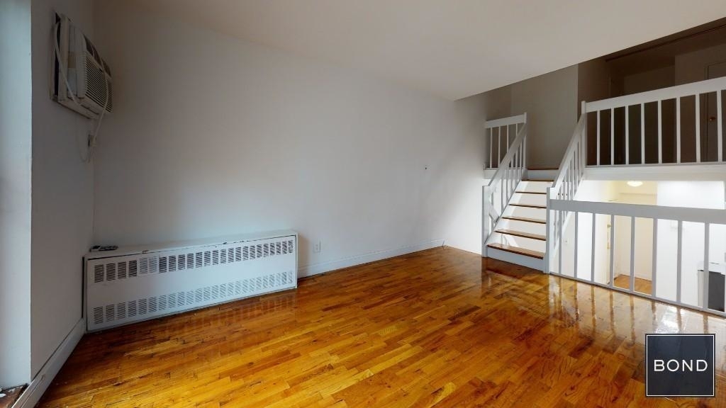 403 East 87th Street - Photo 2