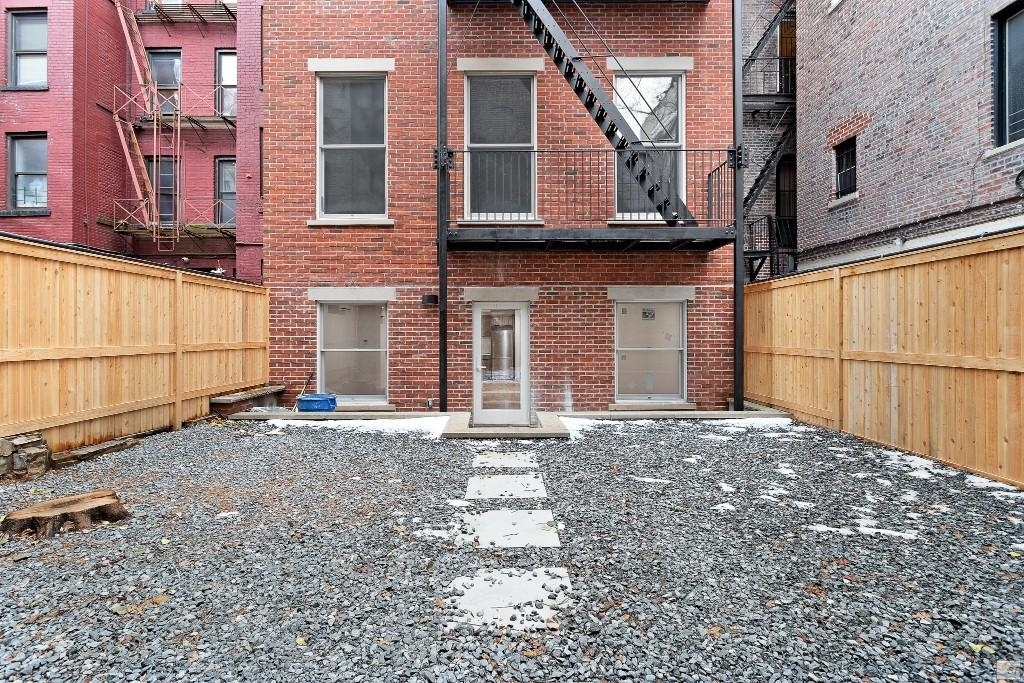 301 East 10th Street - Photo 1