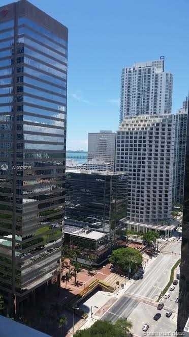 500 Brickell Ave - Photo 2