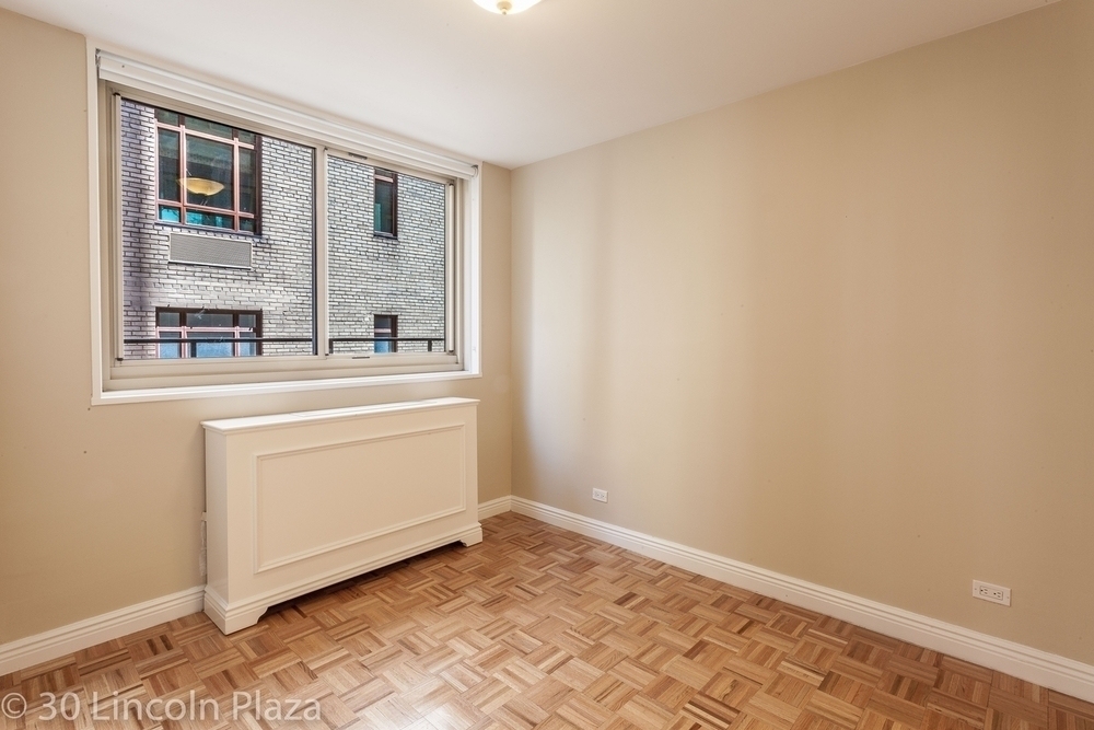 30 West 63rd Street - Photo 4