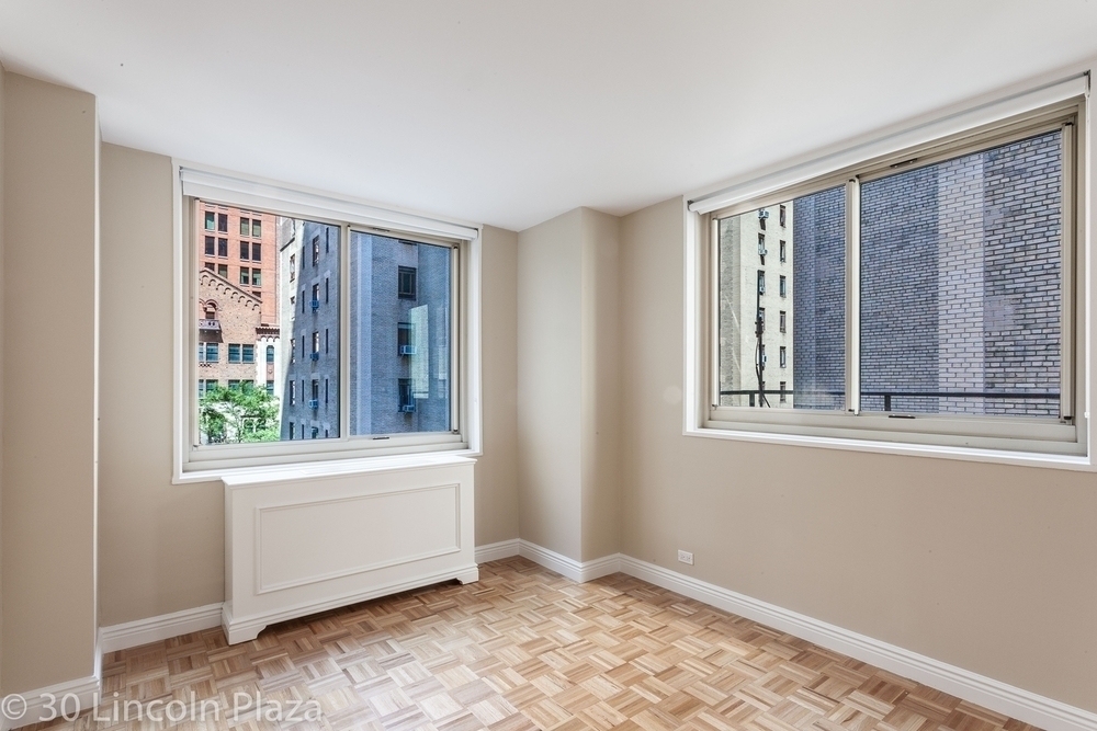 30 West 63rd Street - Photo 3