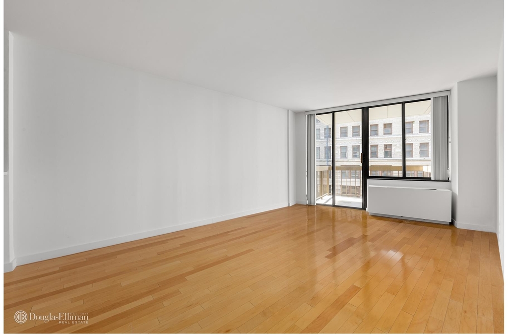 5 East 22nd St - Photo 5