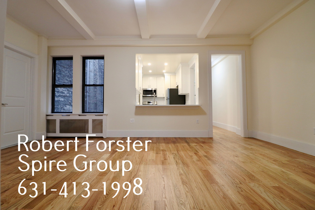 106 West 69th Street - Photo 3