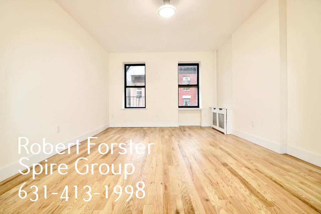 338 West 47th Street - Photo 2