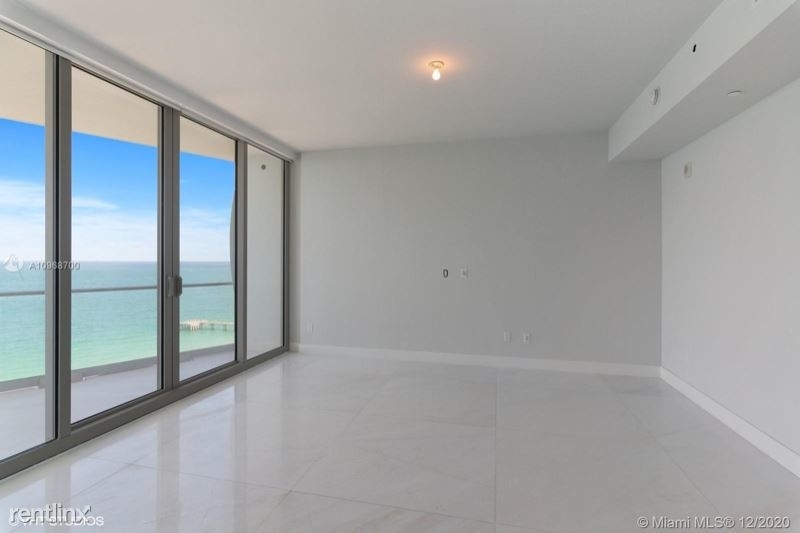 16901 Collins Ave - Photo 6