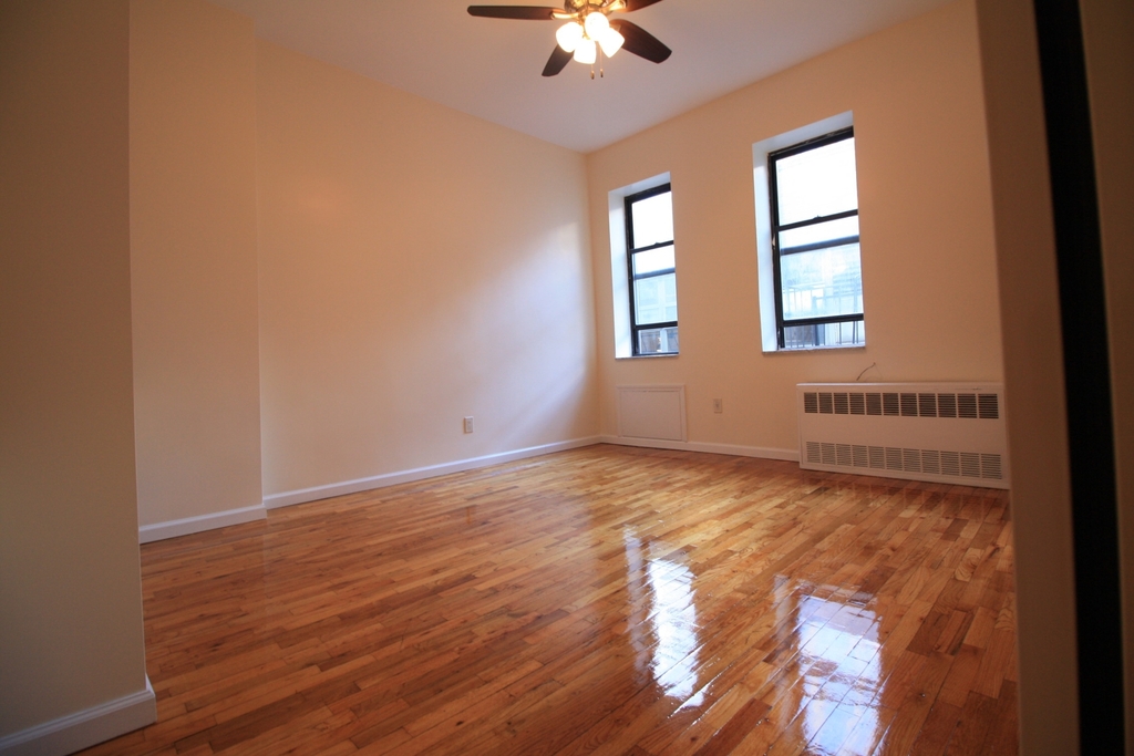 208 East 20st Street - Photo 1