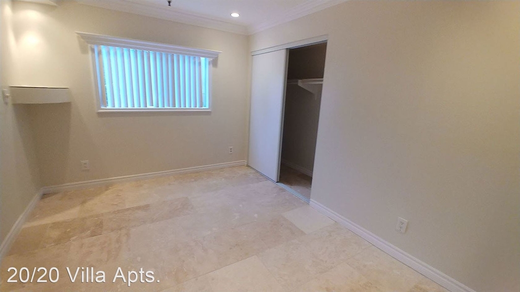 2020 N. Beachwood Dr. - Photo 19