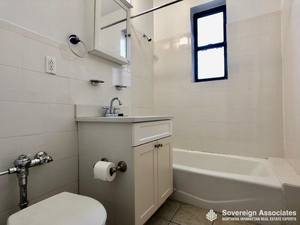 121 Bennett Avenue - Photo 9